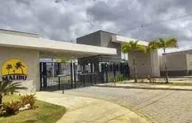 Imagem: A casa em condomínio possui 2 Dormitórios, 1 Banheiro, 2 Vagas