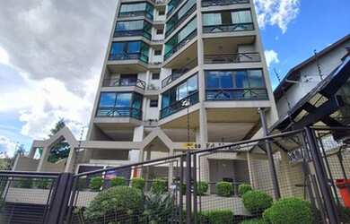 Imagem: O apartamento possui 3 Dormitórios, 2 Banheiros, 2 Vagas na