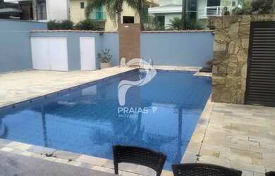 Imagem: A casa em condomínio possui 3 Dormitórios, 4 Banheiros, 4