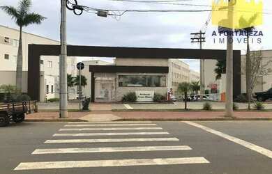 Imagem: O apartamento possui 2 Dormitórios, 1 Banheiro, 1 Vaga na garagem