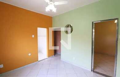 Imagem: A casa possui 2 Dormitórios, 1 Banheiro, 50m² de Área e