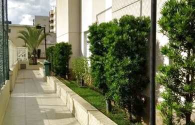 Imagem: O apartamento possui 3 Dormitórios, 1 Banheiro, 1 Vaga na garagem