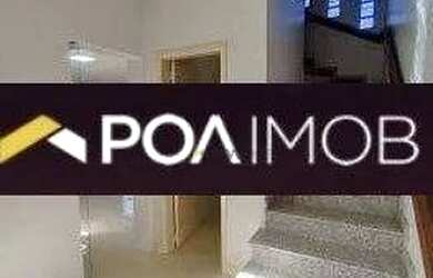 Imagem: A casa possui 2 Dormitórios, 2 Banheiros, 2 Vagas na garagem