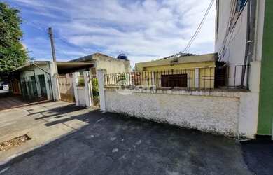 Imagem: O terreno possui 633m² de Área e está localizado em Vila