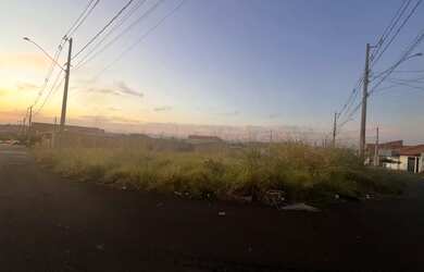 Imagem 3: Esquina em Serrana. 218m² de Área