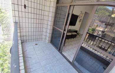 Imagem: O apartamento possui 2 Dormitórios, 3 Banheiros, 1 Vaga na