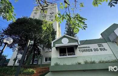 Imagem: O apartamento possui 3 Dormitórios, 1 Banheiro, 1 Vaga na garagem