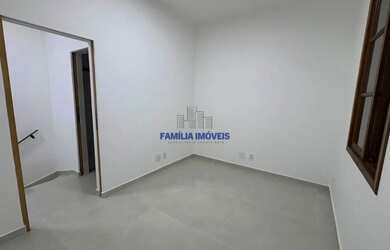 Imagem 8: Casa reformada para alugar com 3 dormitórios no Embaré Santos SP