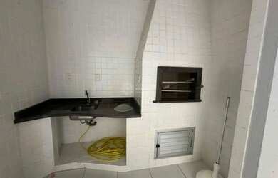 Imagem 14: Temporada Ed. Tia Loth 2 dormitórios // sacada com churrasqueira // Balneário...