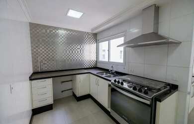 Imagem 4: Apartamento para aluguel com 348 metros quadrados com 4 quartos