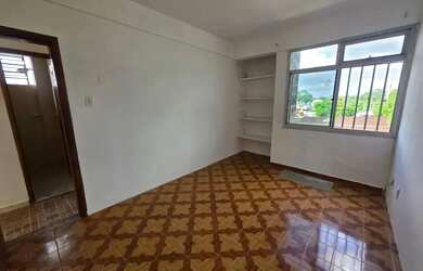 Imagem 4: Edifício Janete, nascente, 2 quartos garagem apenas 190 mil prox.a Almirante...