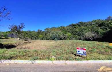 Imagem: O terreno possui 861m² de Área e está localizado em Setor