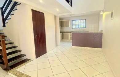 Imagem: A casa possui 3 Dormitórios, 4 Banheiros, 4 Vagas na garagem