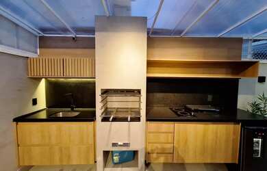 Imagem: A casa em condomínio possui 4 Dormitórios, 4 Banheiros, 3