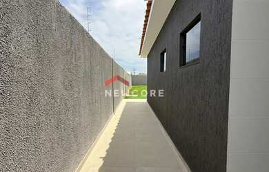 Imagem 8: Casa em Rua Cinquenta - Jardim Atlântico Central Itaipuaçu - Maricá/RJ