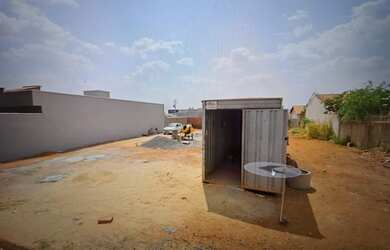 Imagem: O terreno possui 405m² de Área e está localizado em Guapó