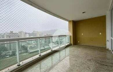 Imagem: O apartamento possui 4 Dormitórios, 5 Banheiros, 2 Vagas na