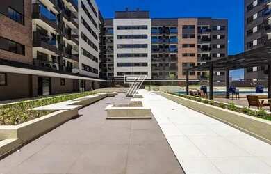 Imagem: O apartamento possui 2 Dormitórios, 2 Banheiros, 1 Vaga na