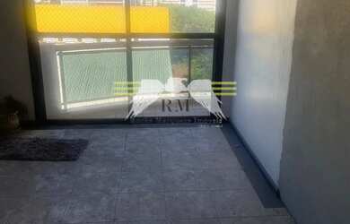 Imagem: O apartamento possui 2 Dormitórios, 1 Banheiro, 2 Vagas na