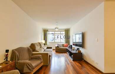 Imagem: O apartamento possui 3 Dormitórios, 2 Banheiros, 1 Vaga na