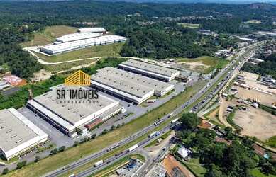 Imagem: O depósito possui 2.835m² de Área e está localizado em