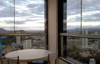 Imagem: O apartamento possui 2 Dormitórios, 2 Banheiros, 2 Vagas na