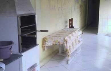 Imagem: A casa possui 2 Dormitórios, 3 Banheiros, 100m² de Área e