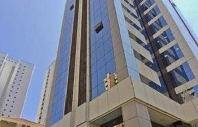 Imagem: O depósito possui 4 Vagas na garagem, 120m² de Área, Imóvel