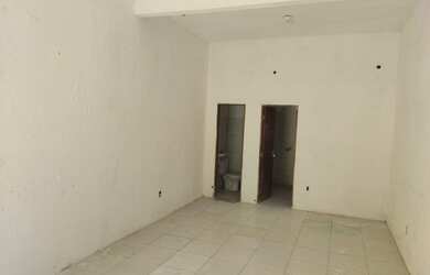 Imagem 9: Ponto, 40 m², aluguel por R$750/mês- Bairro Lagoa Redonda- Fortaleza-...
