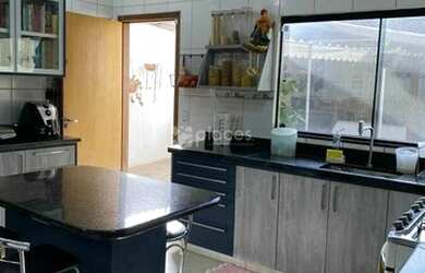 Imagem 5: Sobrado no Jardim da Luz a poucos metros do Flamboyant