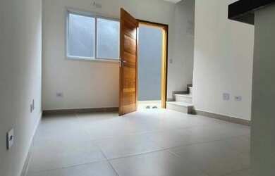 Imagem 2: Casa Sobrado para Venda em Vila Santo Antônio Guarujá-SP