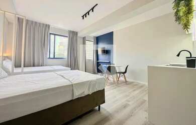 Imagem: O apartamento possui 1 Dormitório, 1 Banheiro, 20m² de Área