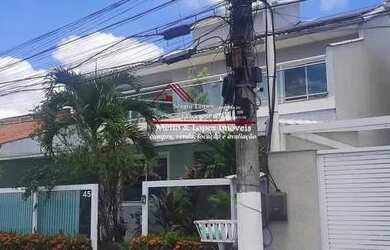 Imagem: A casa em condomínio possui 3 Dormitórios, 1 Banheiro, 3 Vagas