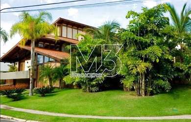 Imagem: A casa em condomínio possui 4 Dormitórios, 5 Banheiros, 5