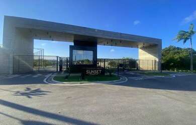 Imagem: O terreno possui 300m² de Área e está localizado em Pitimbu