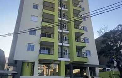 Imagem: O apartamento possui 1 Dormitório, 1 Banheiro, 1 Vaga na garagem