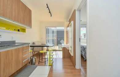 Imagem: O apartamento possui 1 Dormitório, 1 Banheiro, 28m² de Área