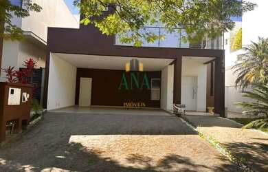 Imagem: A casa possui 3 Dormitórios, 4 Banheiros, 4 Vagas na garagem