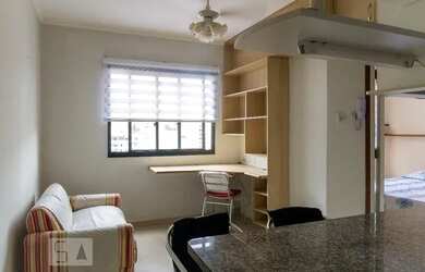 Imagem: O apartamento possui 1 Dormitório, 1 Banheiro, 1 Vaga na garagem