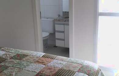 Imagem 5: Apto 2 Quartos Na P da Costa Armários na Cozinha e Banheiros