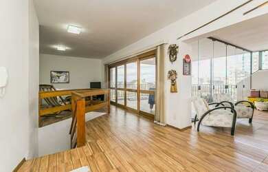 Imagem: O apartamento na cobertura possui 4 Dormitórios, 3 Banheiros