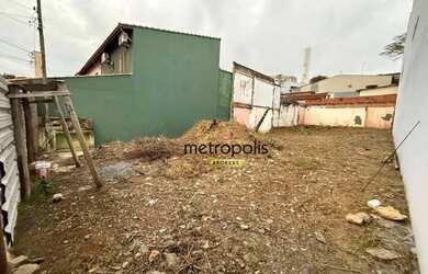 Imagem: O terreno possui 300m² de Área, Imóvel novo e está localizado