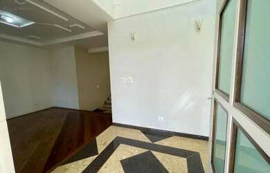 Imagem 2: Casa para alugar em Londrina, Tucano, com 5 suítes, com 596 m²