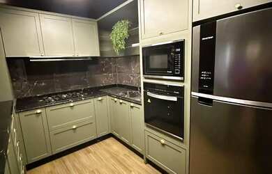 Imagem 7: Próximo ao píer na Meia Praia - Itapema - SC