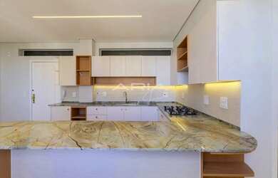 Imagem: O apartamento possui 3 Dormitórios, 2 Banheiros, 2 Vagas na