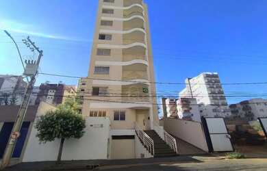 Imagem: O apartamento possui 3 Dormitórios, 2 Banheiros, 1 Vaga na