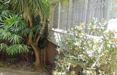 Imagem: A casa possui 5 Dormitórios, 4 Banheiros, 3 Vagas na garagem