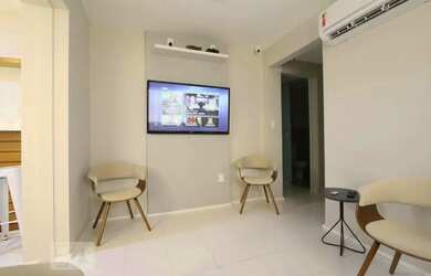 Imagem 9: Minha Praia - 2qts com vista livre e sol manhã. Prox ao Pq Olímpico