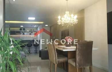 Imagem: O apartamento possui 3 Dormitórios, 2 Banheiros, 2 Vagas na