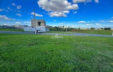 Imagem: O terreno possui 390m² de Área, Imóvel novo e está localizado